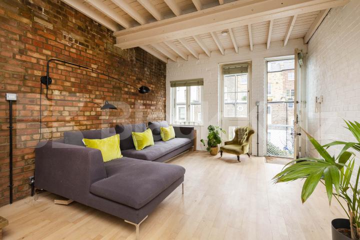 Modern spacious two bedroom urban living with stunning outside space  Marlborough Yard, Archway